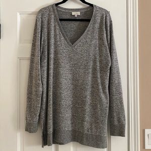 Dark grey long shirt- vNeck